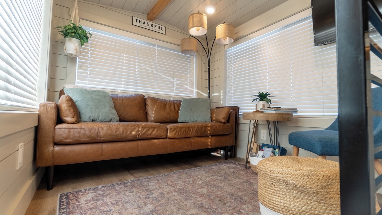 Photo of Livingroom in Apple Valley
