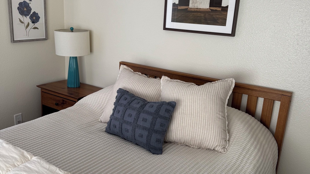 Photo of Bedroom in Weaverville