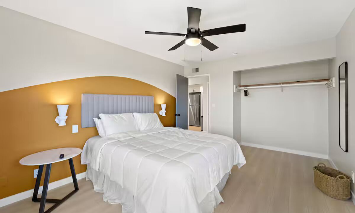 Photo of Bedroom in Bay Park