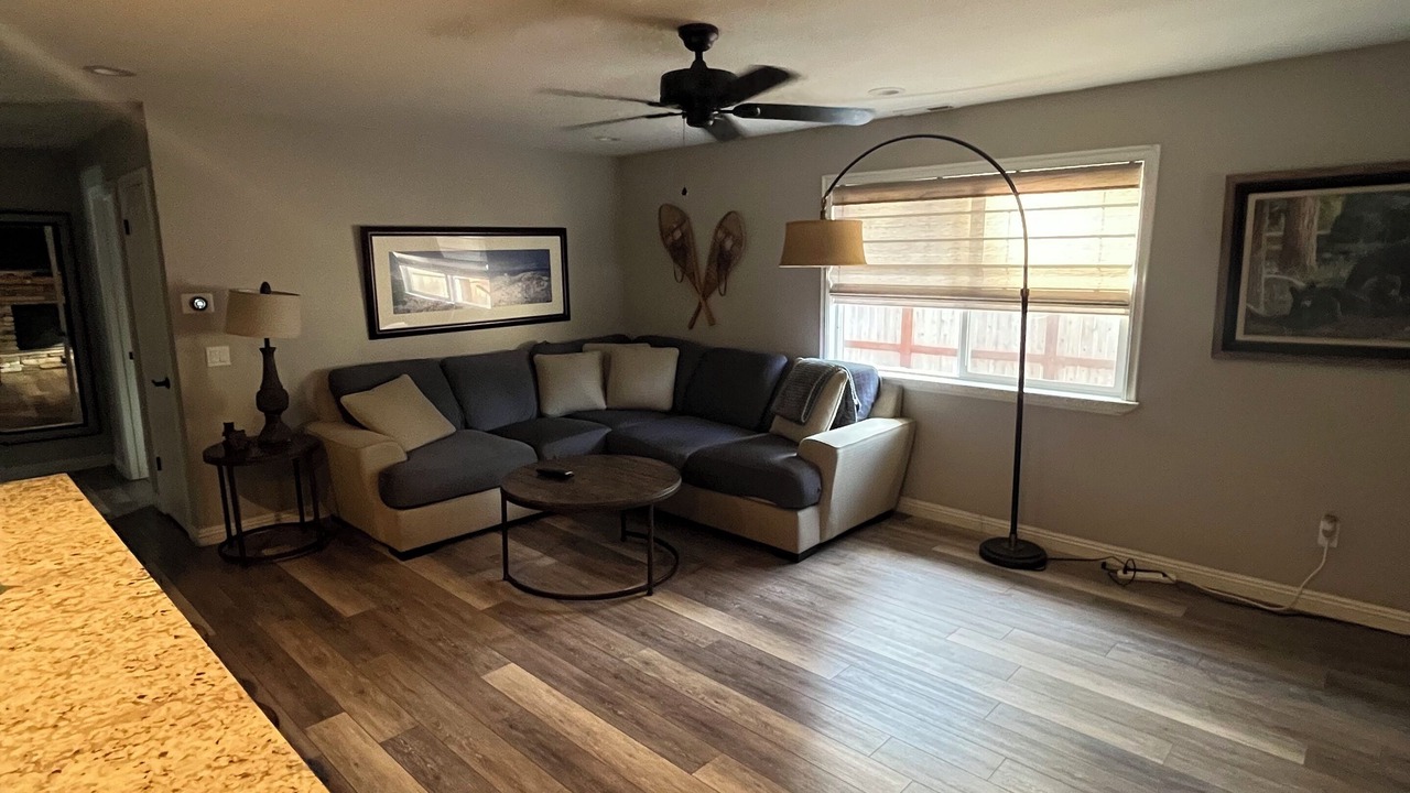 Photo of Livingroom in Al Tahoe