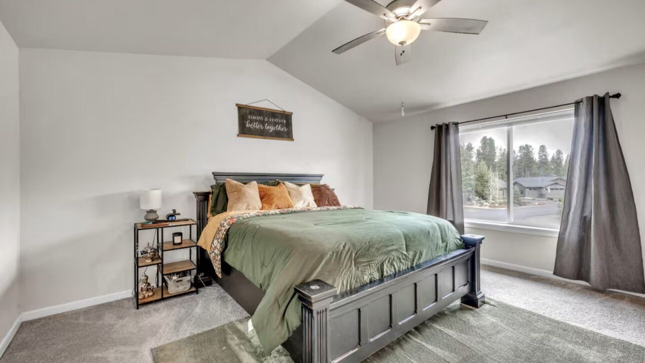 Photo of Bedroom in La Pine