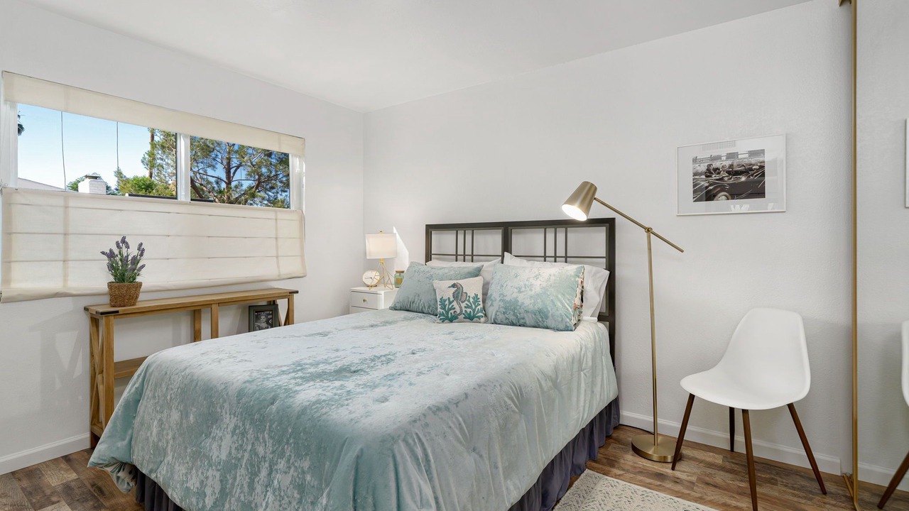 Photo of Bedroom in Magnesia Falls Cove