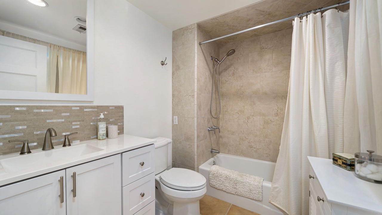 Photo of Bathroom in Magnesia Falls Cove