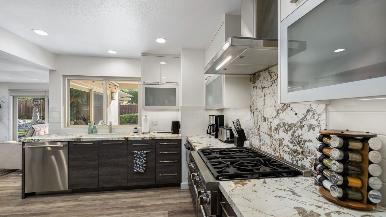 Photo of Kitchen in Magnesia Falls Cove