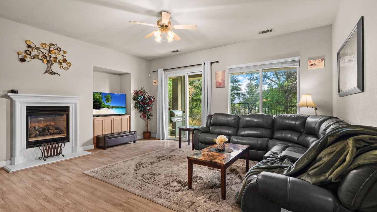 Photo of Livingroom in South Bechelli