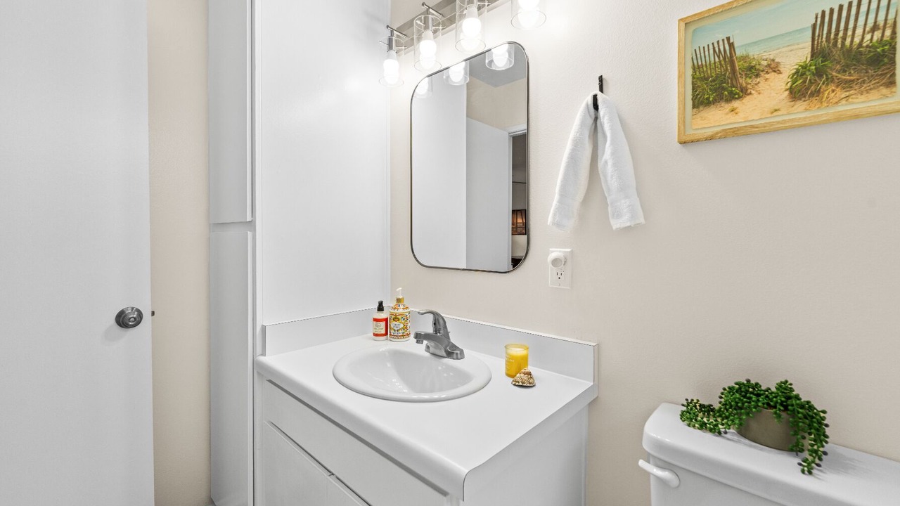 Photo of Bathroom in Ventura