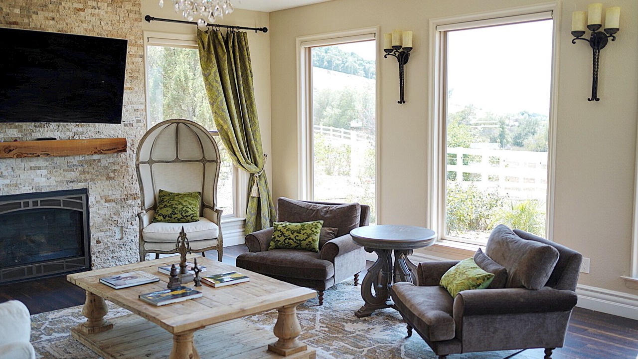 Photo of Livingroom in Murrieta