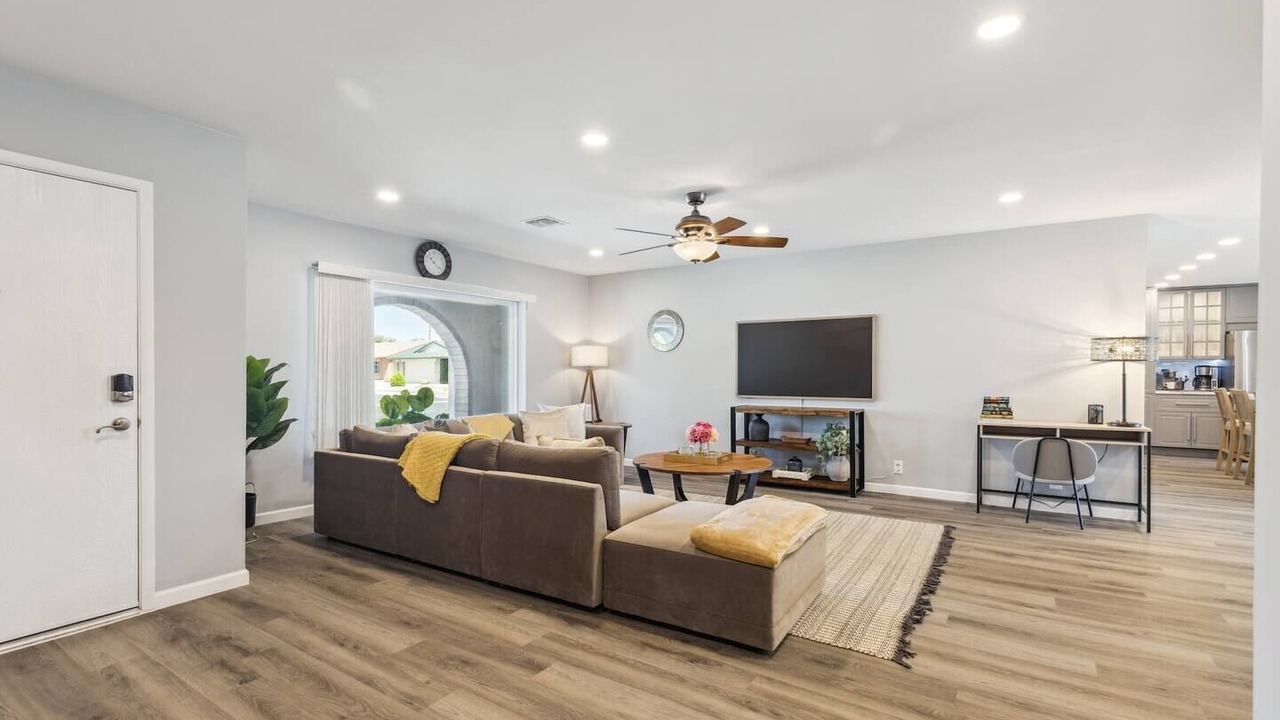 Photo of Livingroom in Tempe