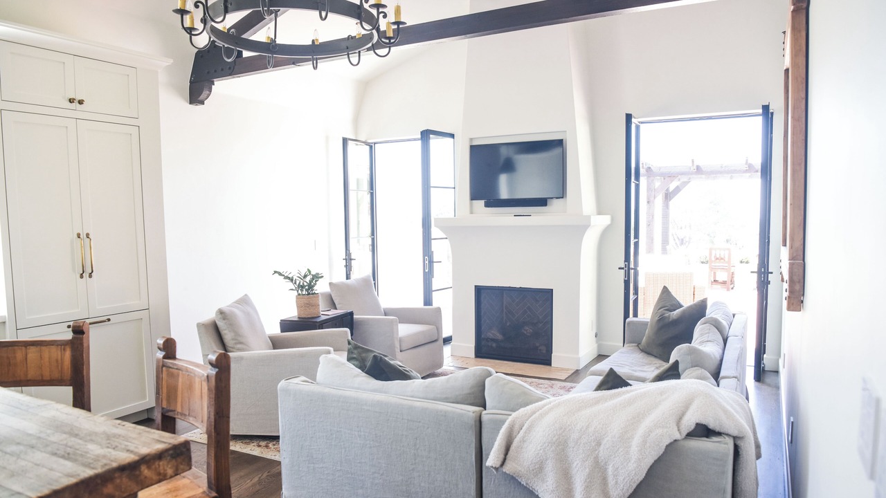 Photo of Livingroom in Carpenter Canyon