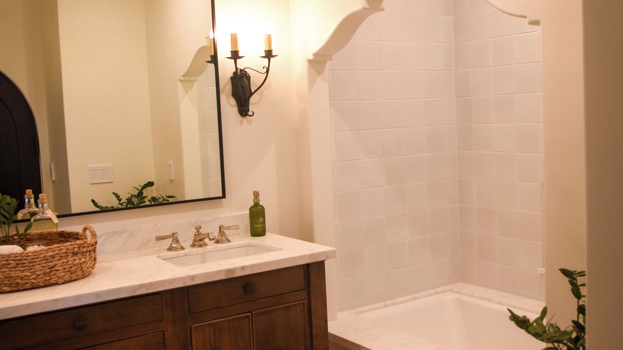 Photo of Bathroom in Carpenter Canyon