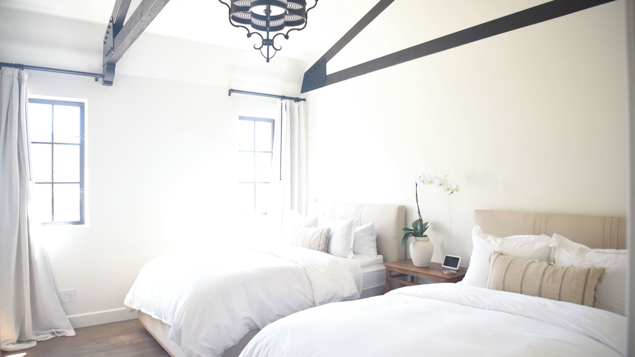 Photo of Bedroom in Carpenter Canyon
