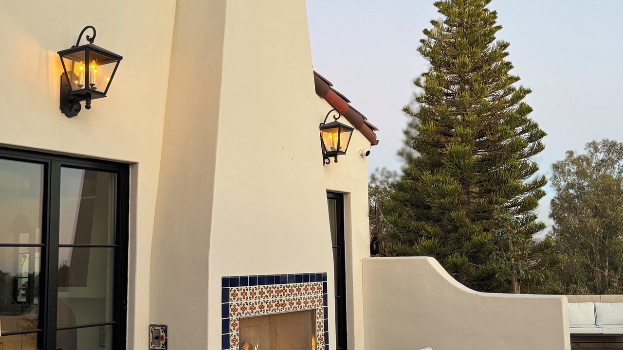 Photo of Patio Balcony in Carpenter Canyon