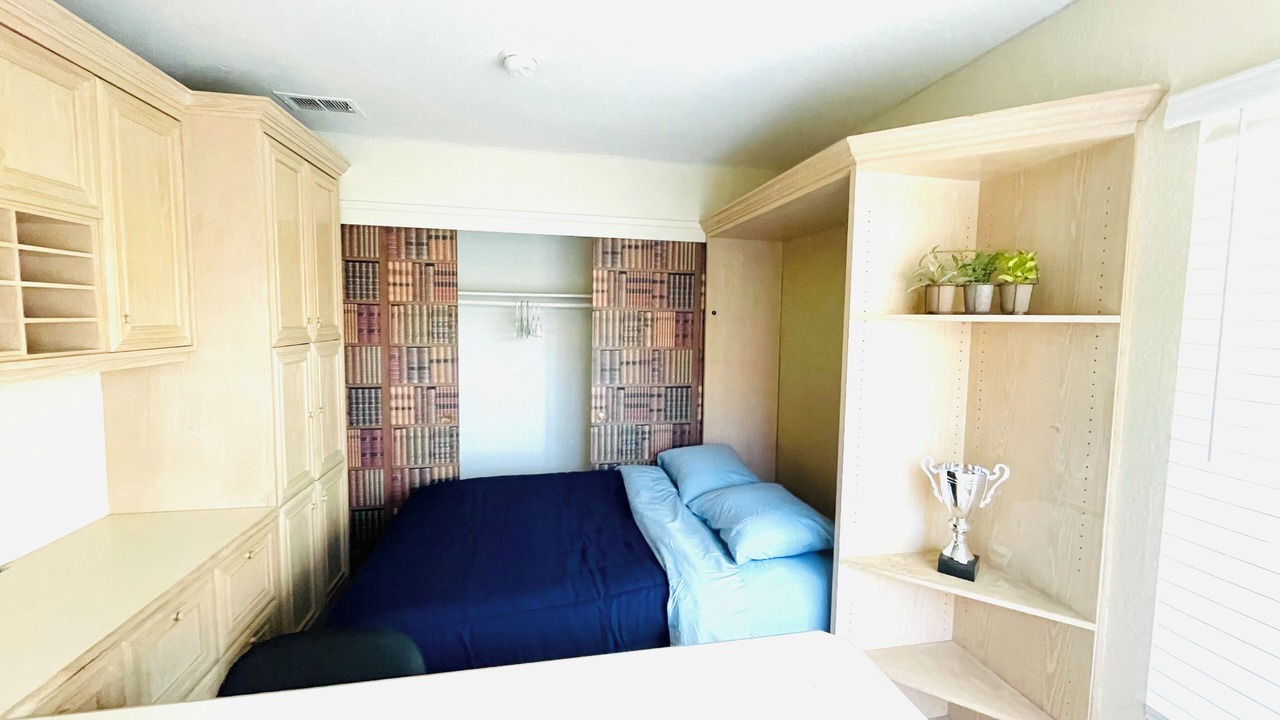 Photo of Bedroom in San Clemente