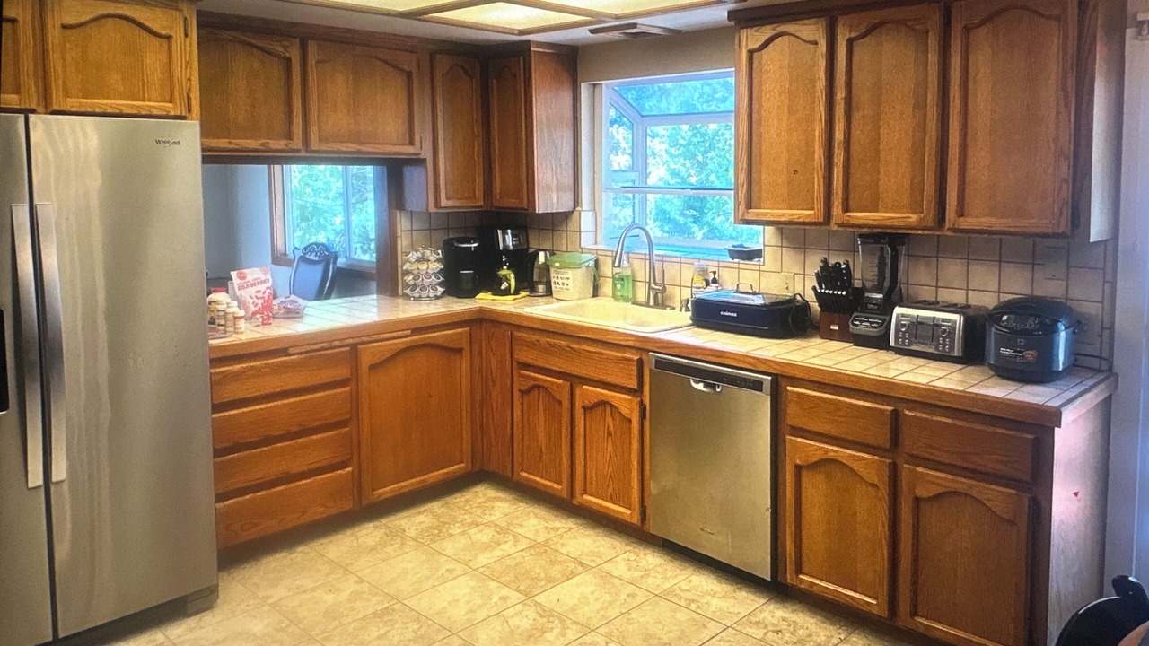 Photo of Kitchen in Round Hill Village