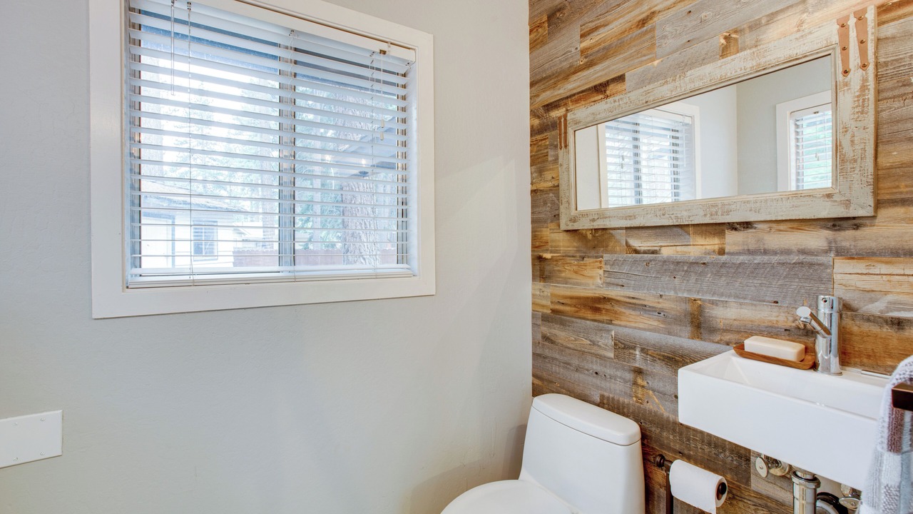 Photo of Bathroom in Tahoe Island