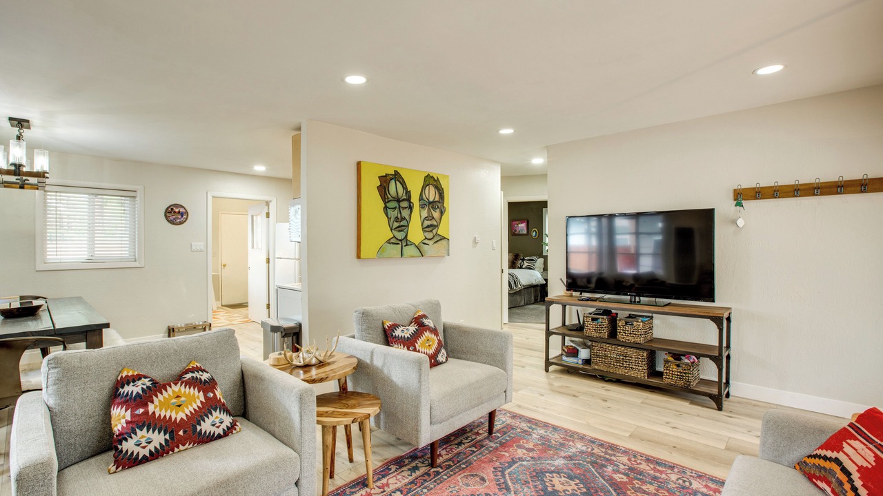 Photo of Livingroom in Tahoe Island