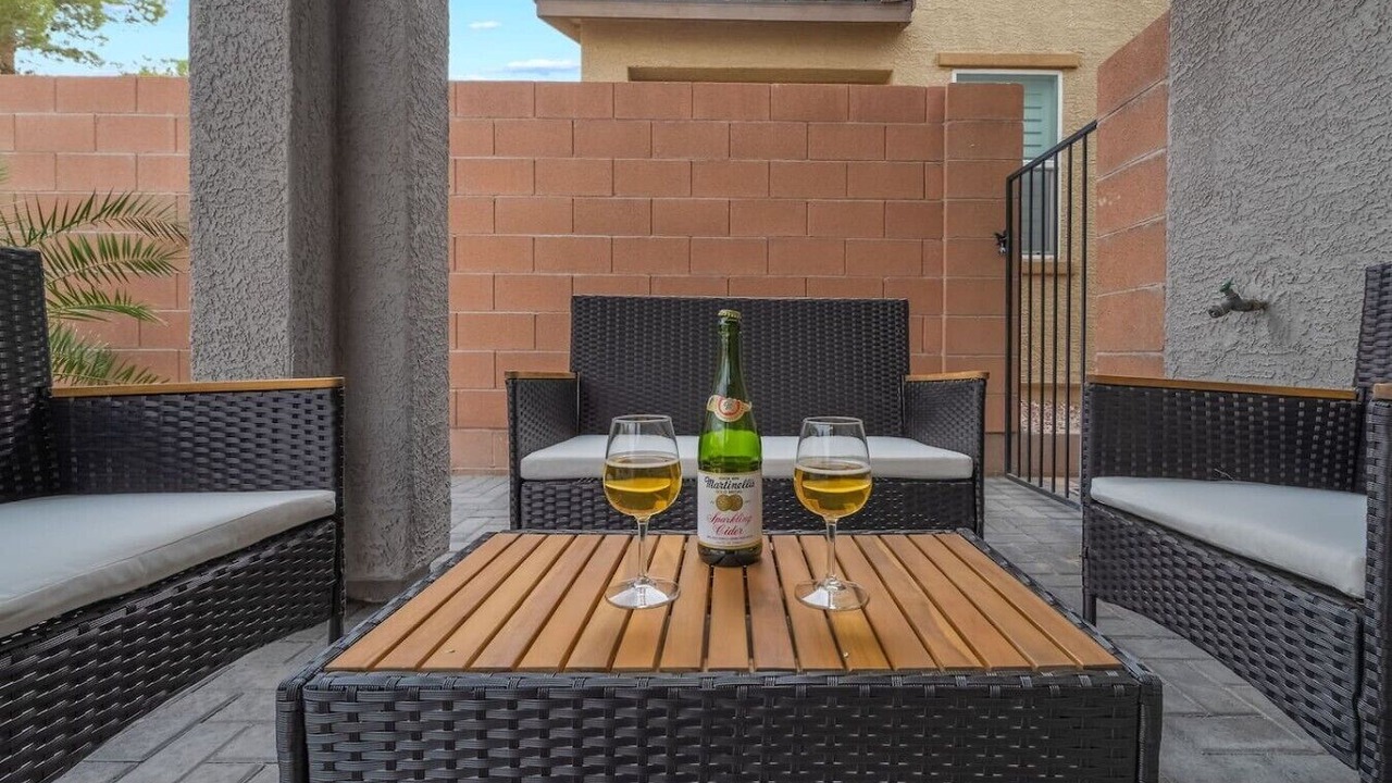 Photo of Patio Balcony in Rhodes Ranch