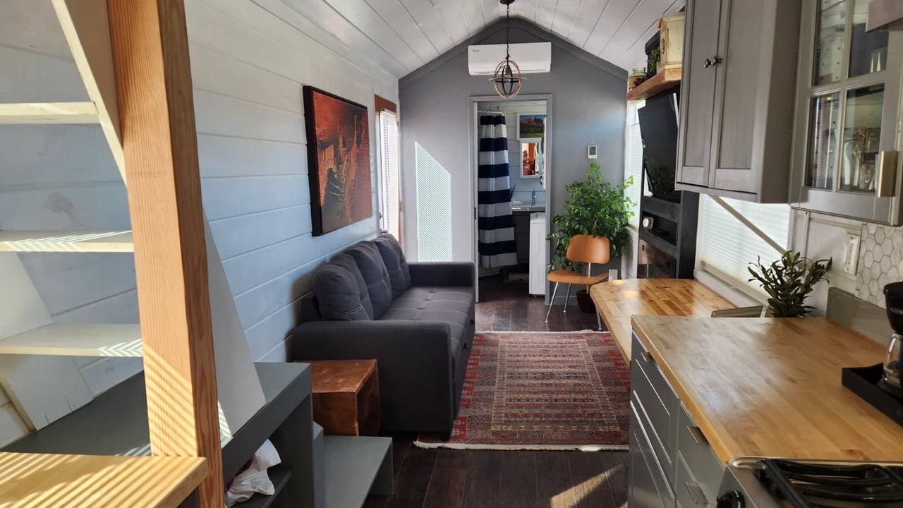 Photo of Livingroom in Apple Valley