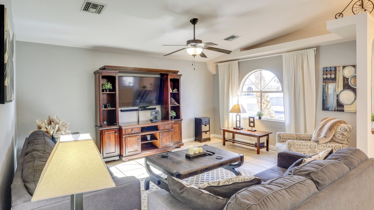 Photo of Livingroom in Fort Mohave