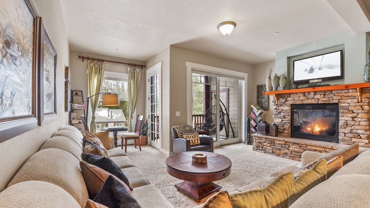 Photo of Bedroom in Kirkwood