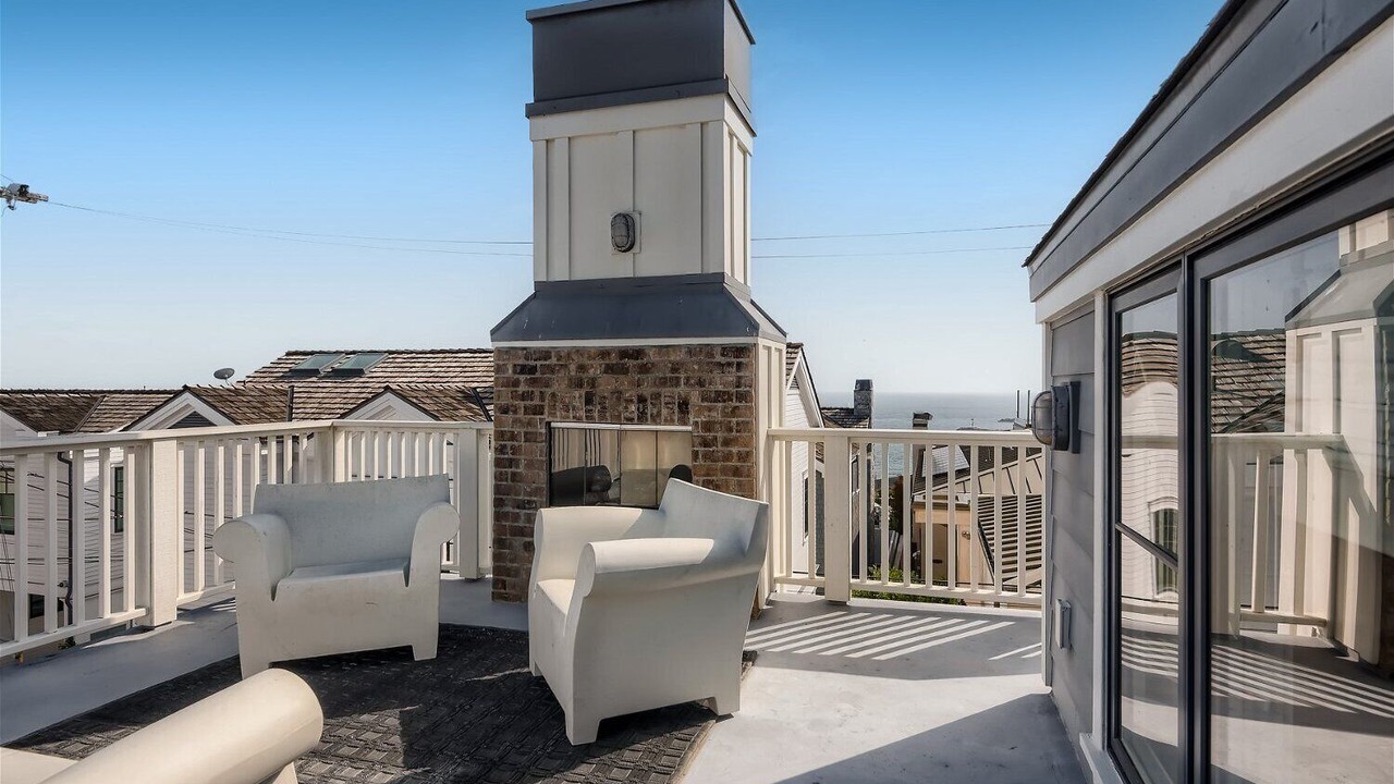 Photo of Patio Balcony in Corona del Mar