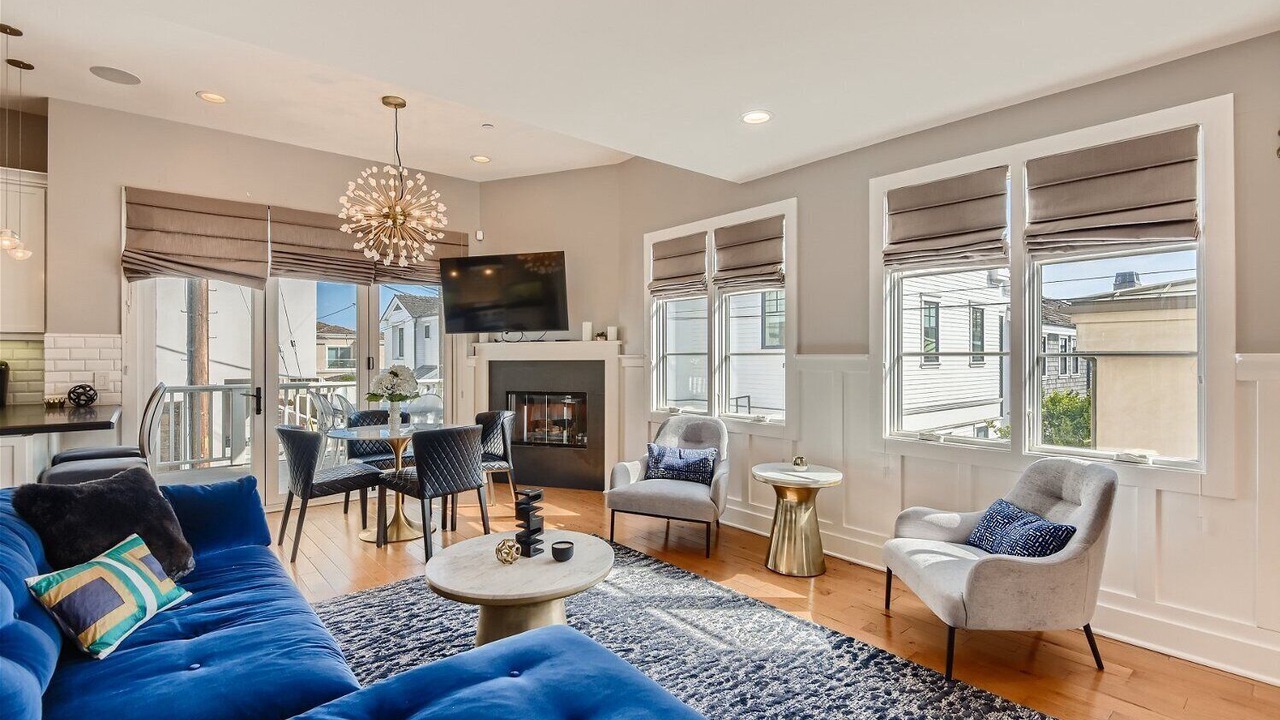 Photo of Livingroom in Corona del Mar