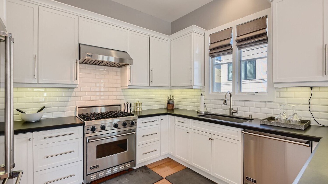 Photo of Kitchen in Corona del Mar