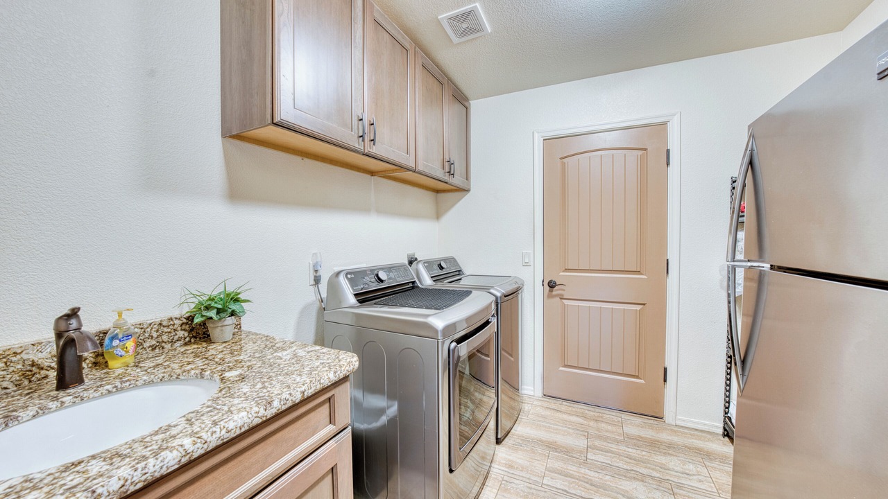 Photo of Bedroom in Lake Havasu City