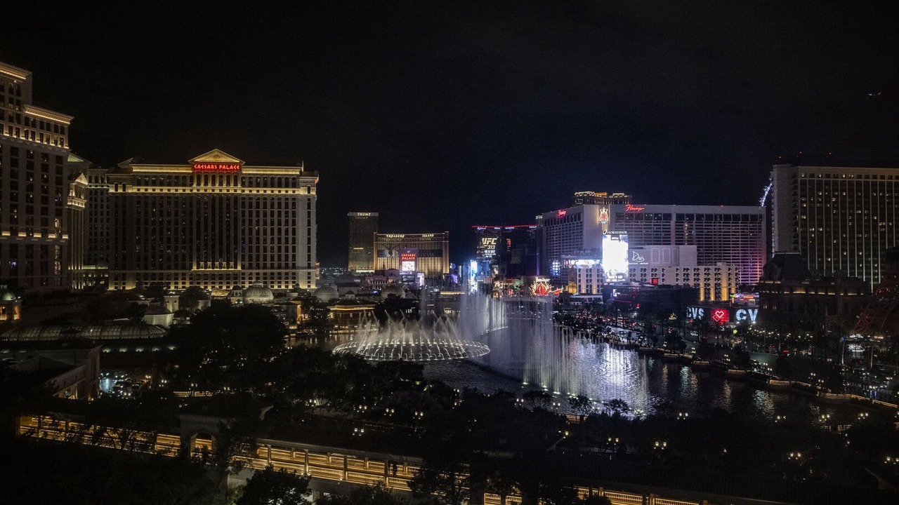 Photo of Others in Las Vegas Strip
