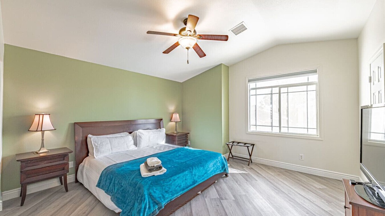 Photo of Bedroom in Silverado Ranch