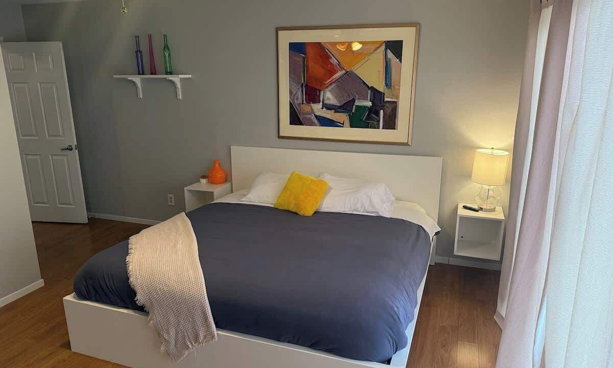 Photo of Bedroom in Highland Hills
