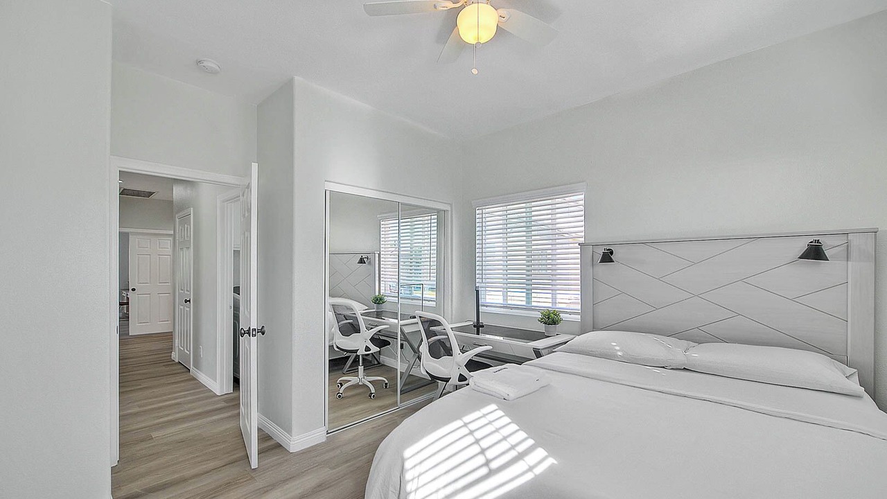 Photo of Bedroom in Los Serranos