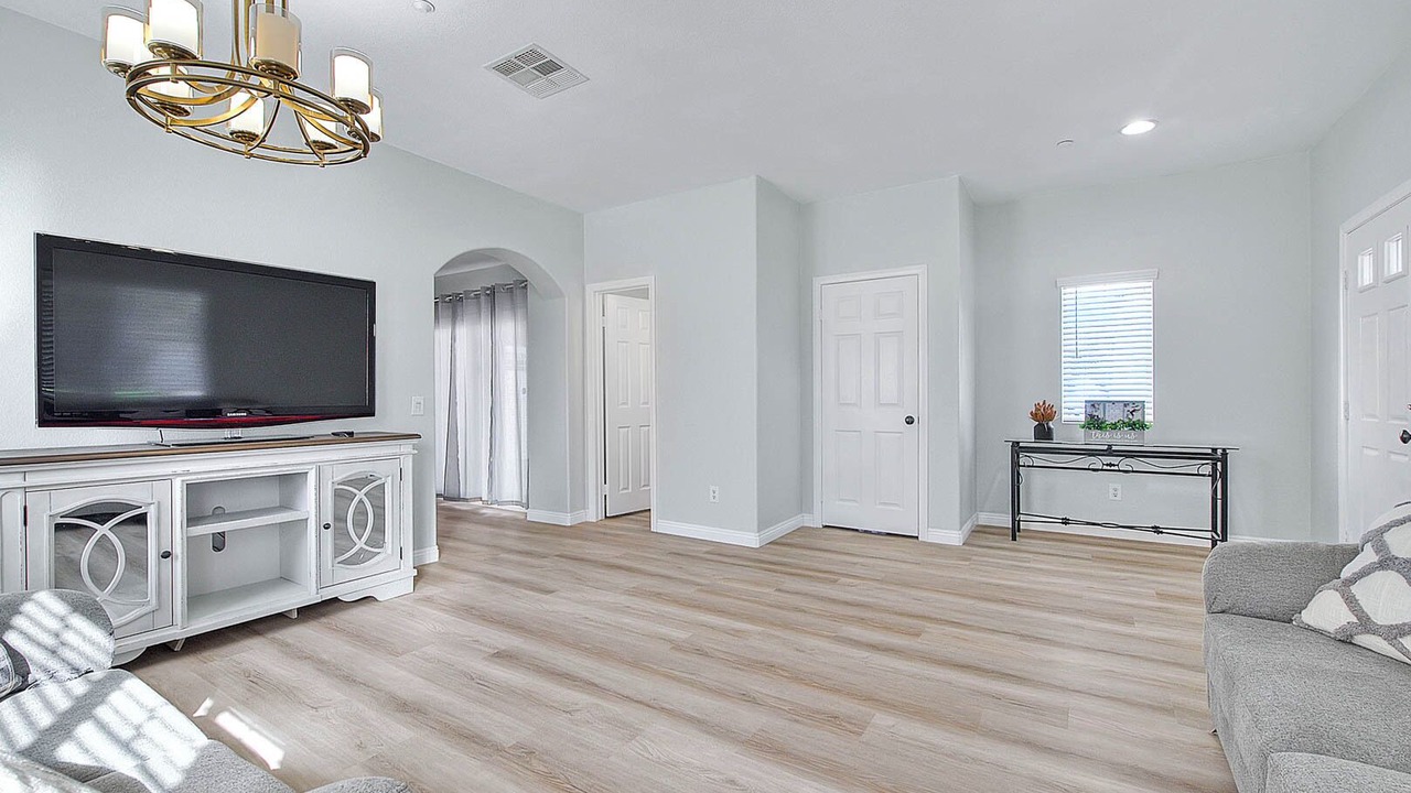 Photo of Livingroom in Los Serranos