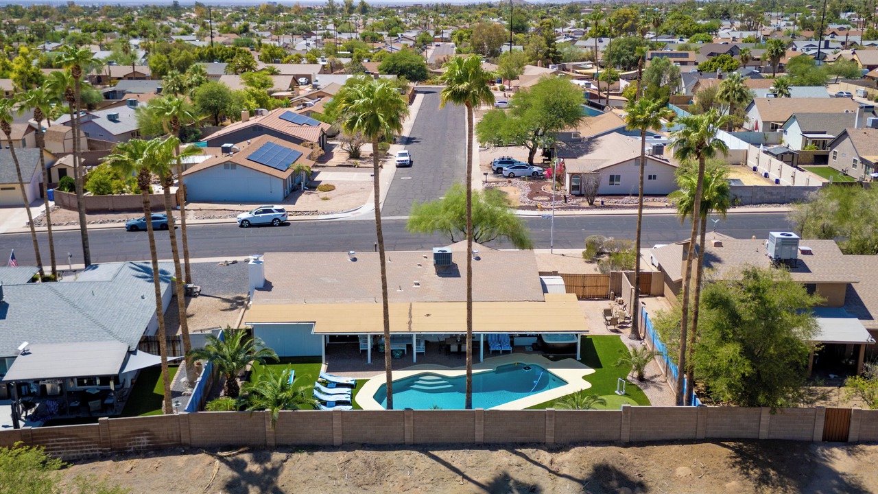 Photo of Outdoor in Desert Foothills Estates