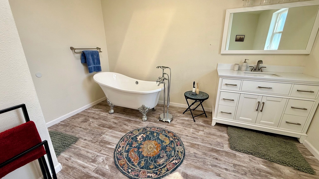 Photo of Bathroom in La Verkin