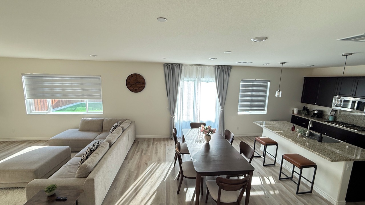 Photo of Livingroom in Sun City