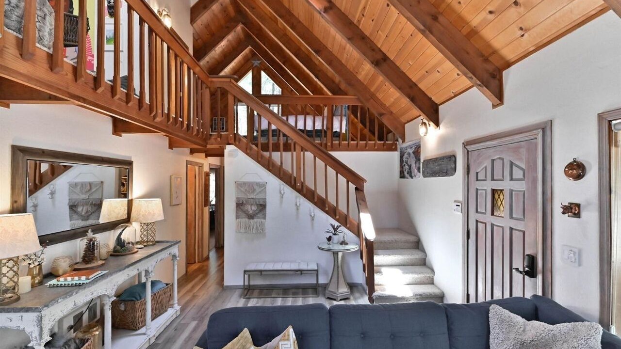 Photo of Livingroom in Camp Connell