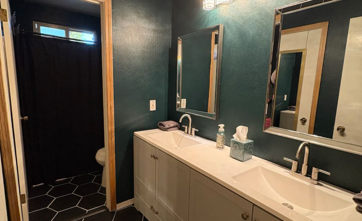 Photo of Bathroom in Hamilton Branch