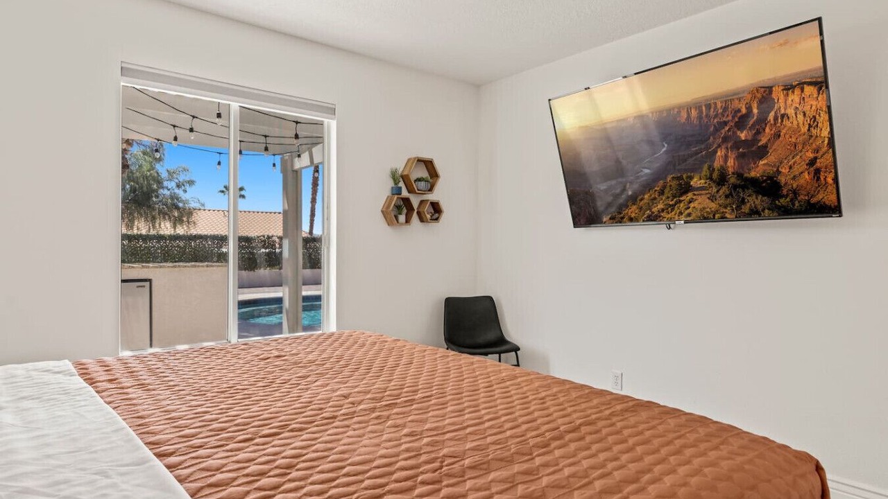 Photo of Bedroom in Mesquite