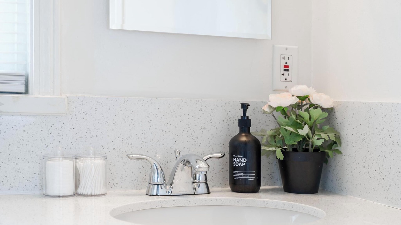 Photo of Bathroom in Davis Tract