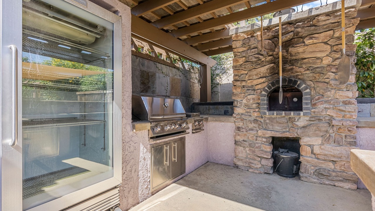 Photo of Patio Balcony in North Tustin