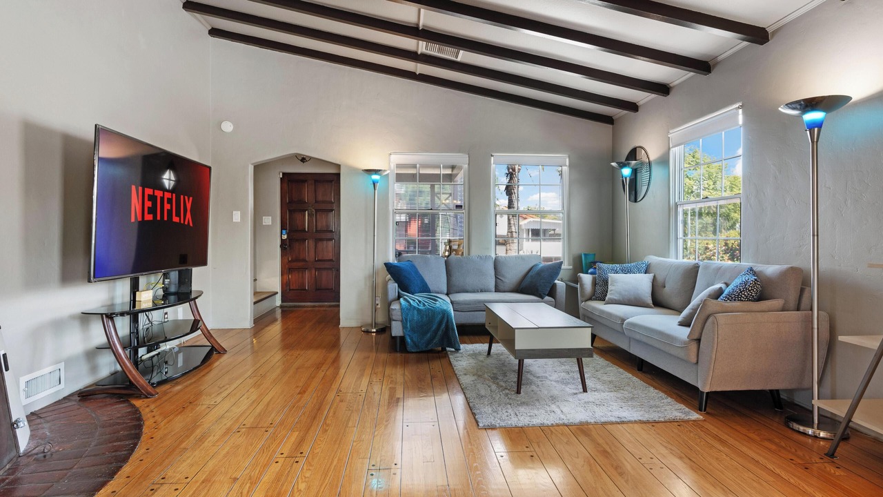 Photo of Livingroom in Los Angeles