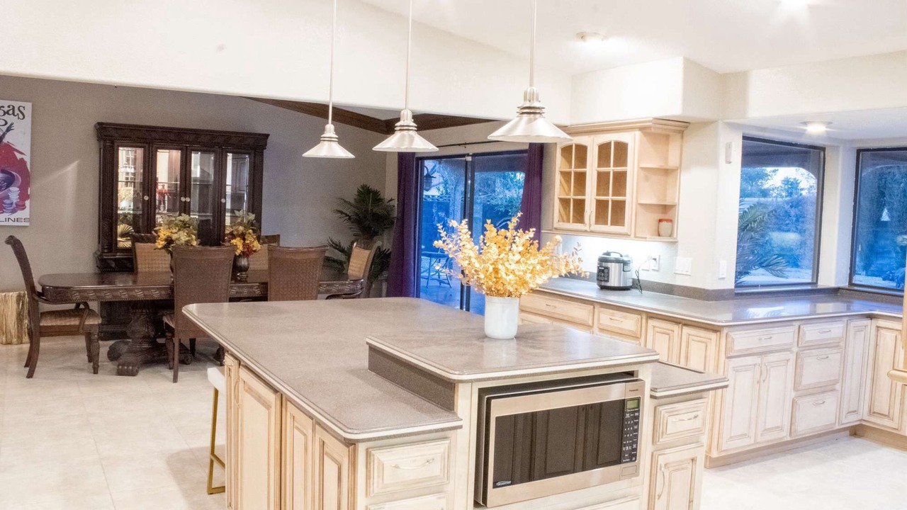 Photo of Kitchen in Paradise Crest