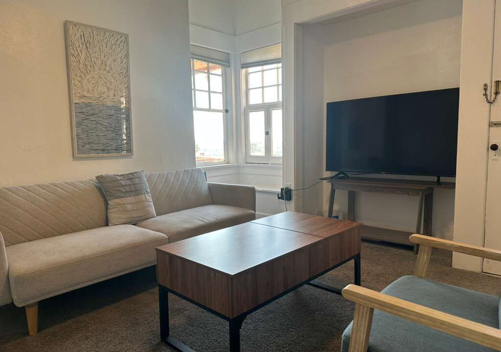 Photo of Livingroom in Middletown
