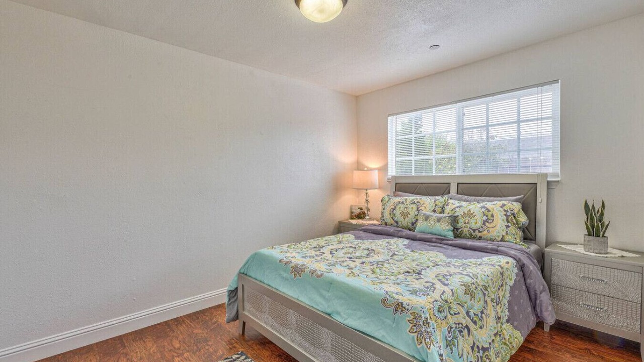 Photo of Bedroom in Marina
