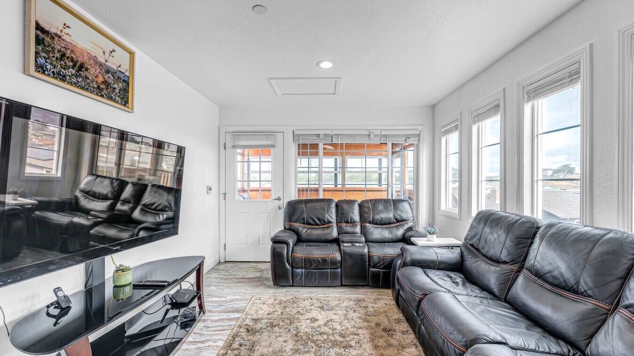 Photo of Livingroom in Marina