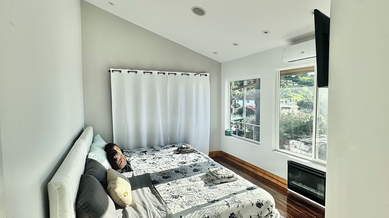 Photo of Bedroom in Morro Hills