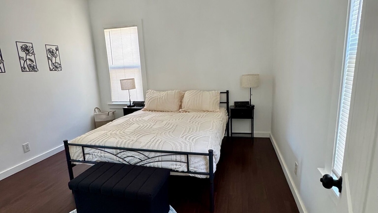 Photo of Bedroom in Dunsmuir