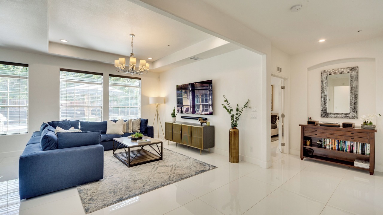 Photo of Livingroom in Tahquitz River Estates