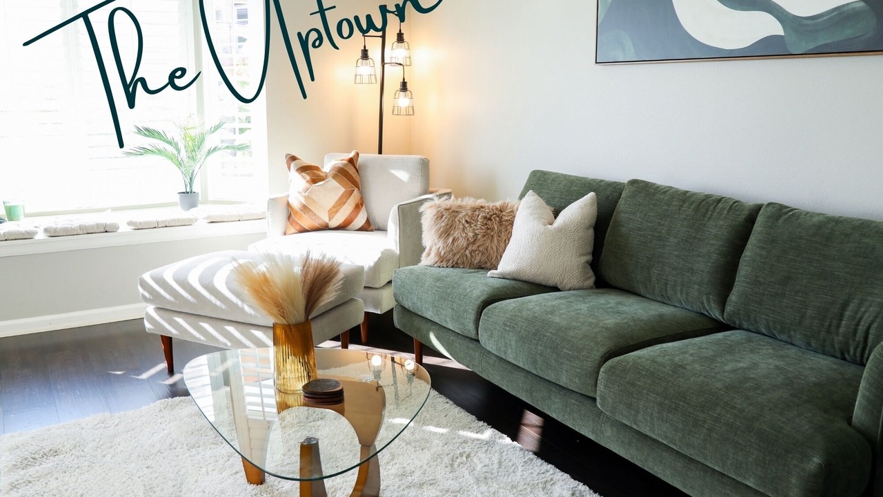 Photo of Livingroom in Bankers Hill